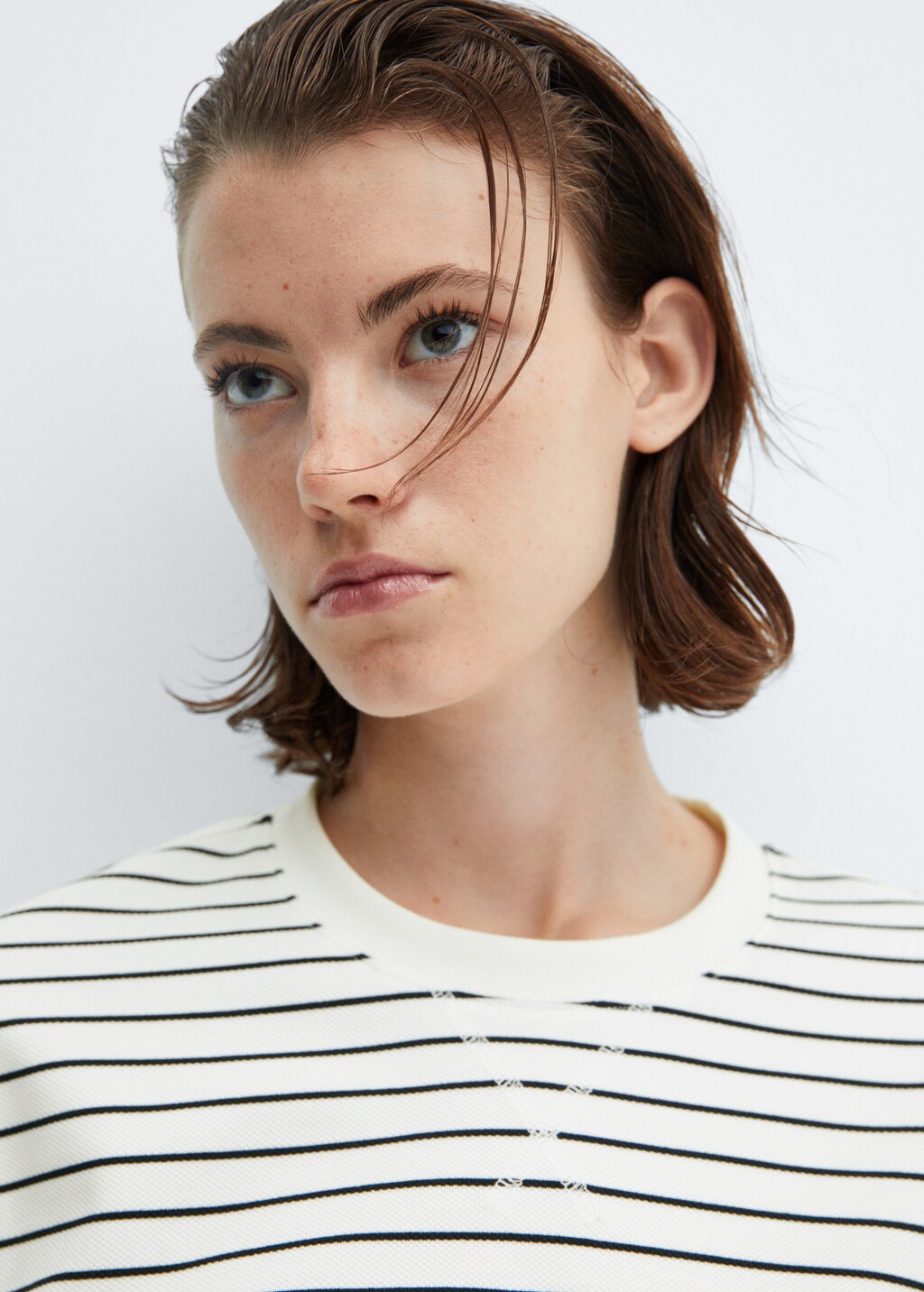 Striped sweatshirt - Details of the article 1