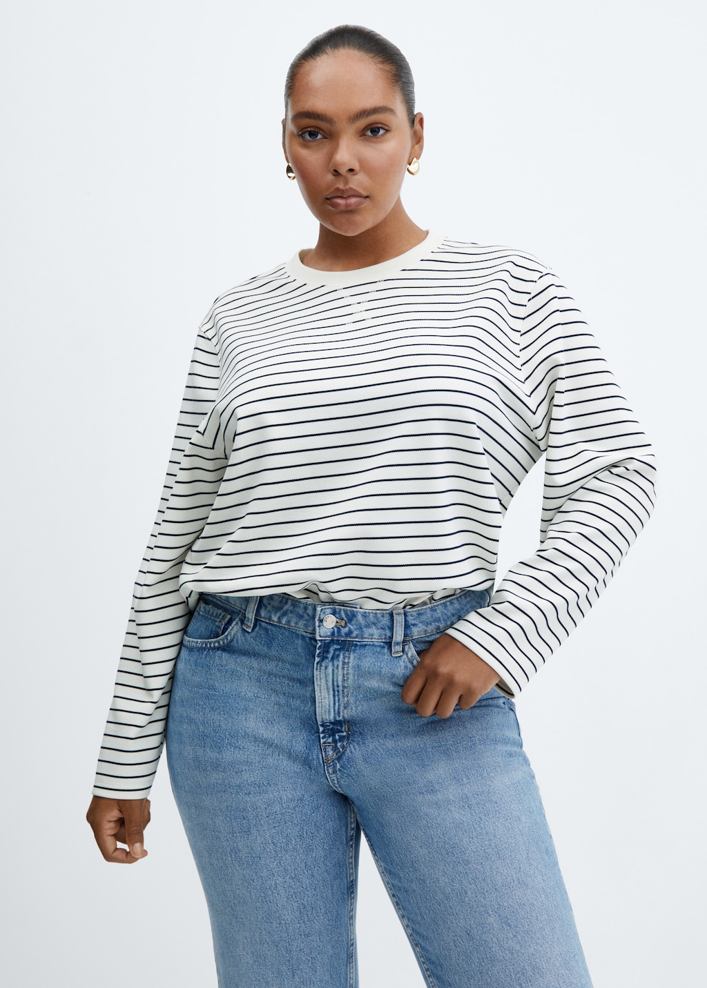 Striped sweatshirt - Details of the article 5