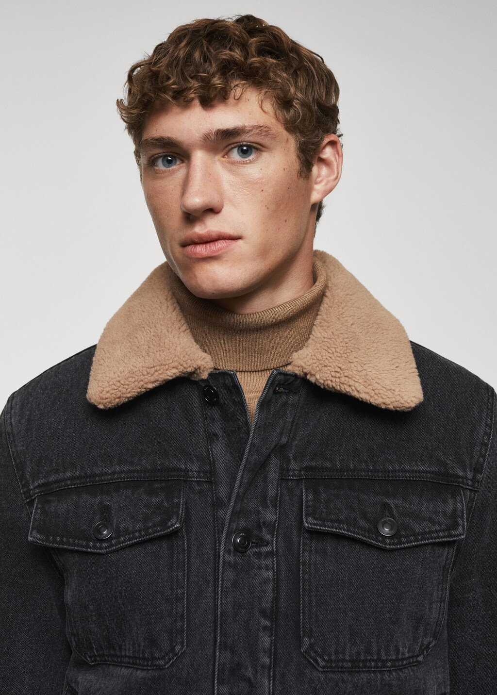 Shearling denim jacket - Details of the article 1