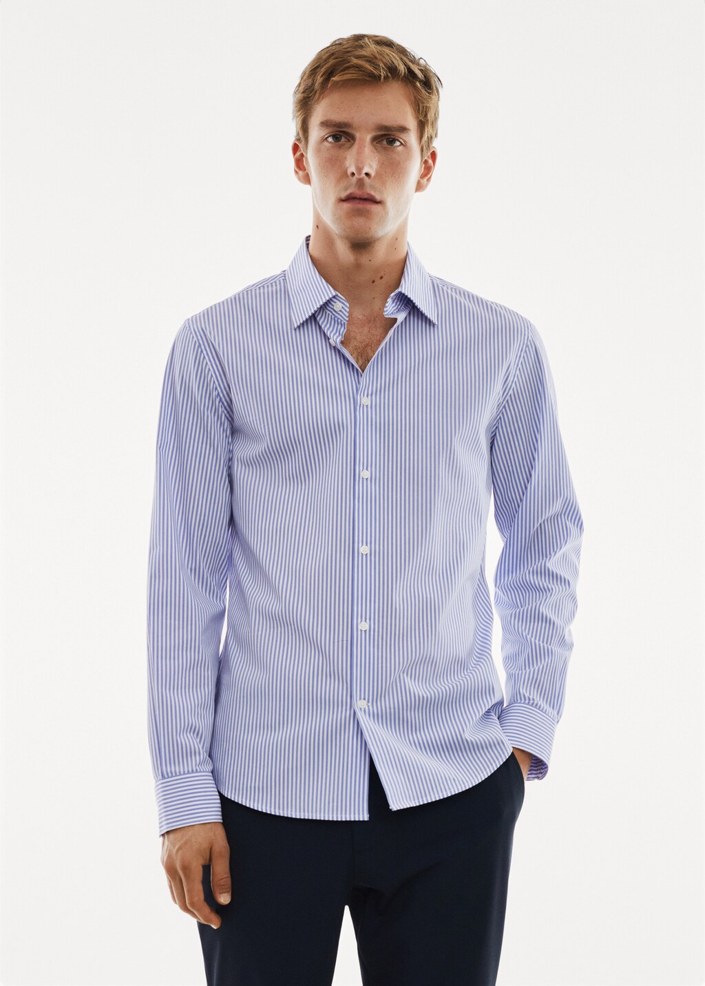 Camisa slim fit rayas tejido strech - Plano medio