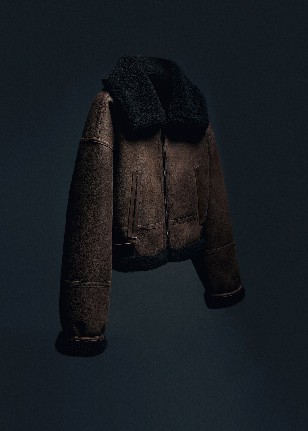 Short jacket with shearling-effect lining - Details of the article 9