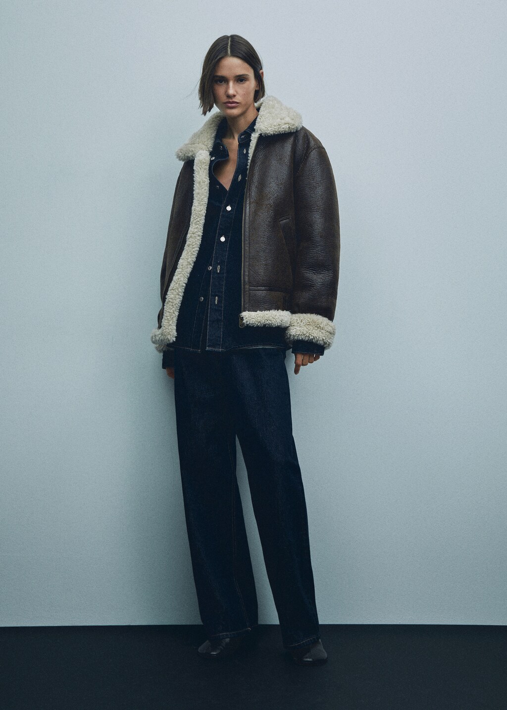 Vintage-effect shearling jacket - Details of the article 5