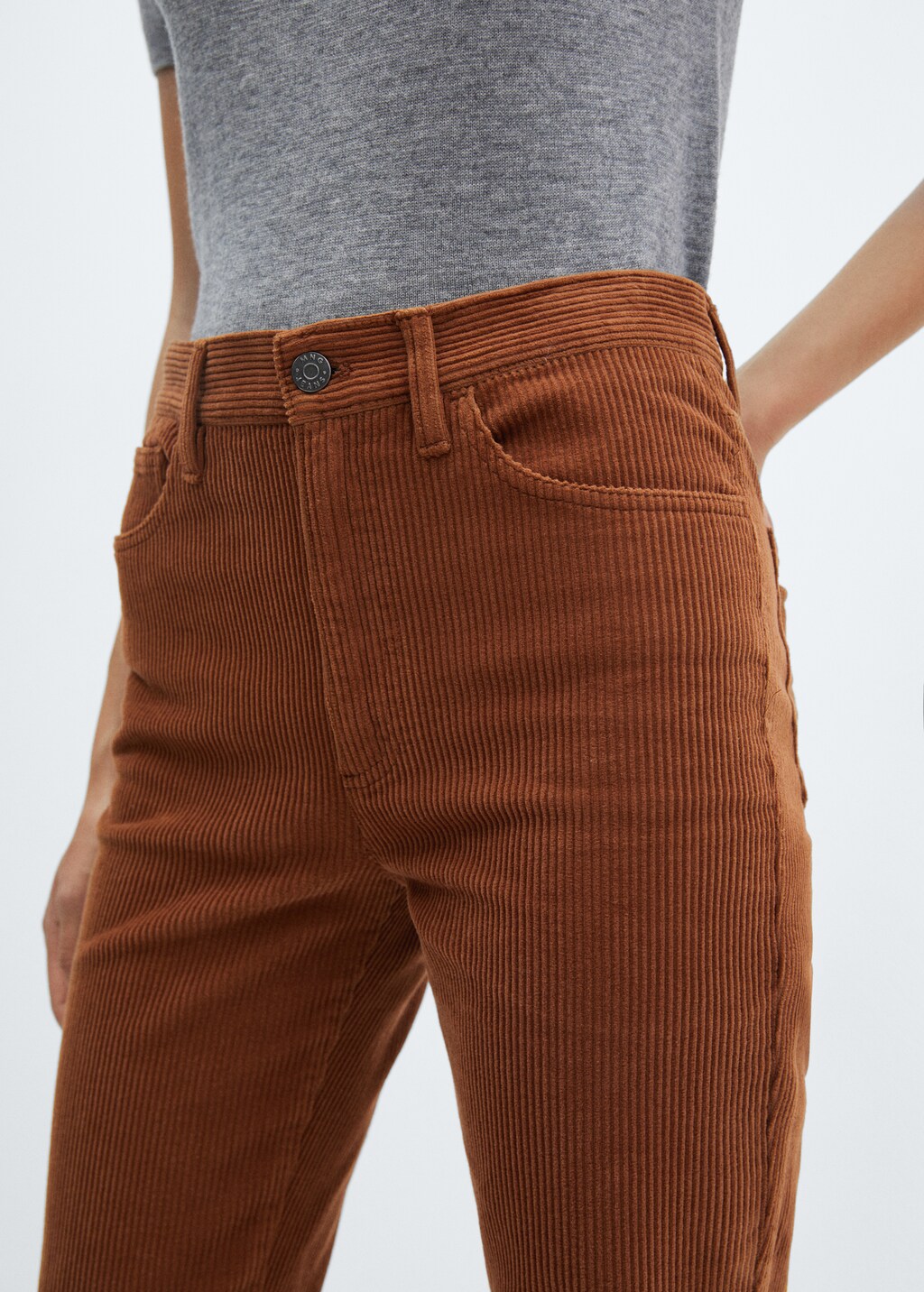 Corduroy rechte mid-rise broek - Detail van het artikel 6