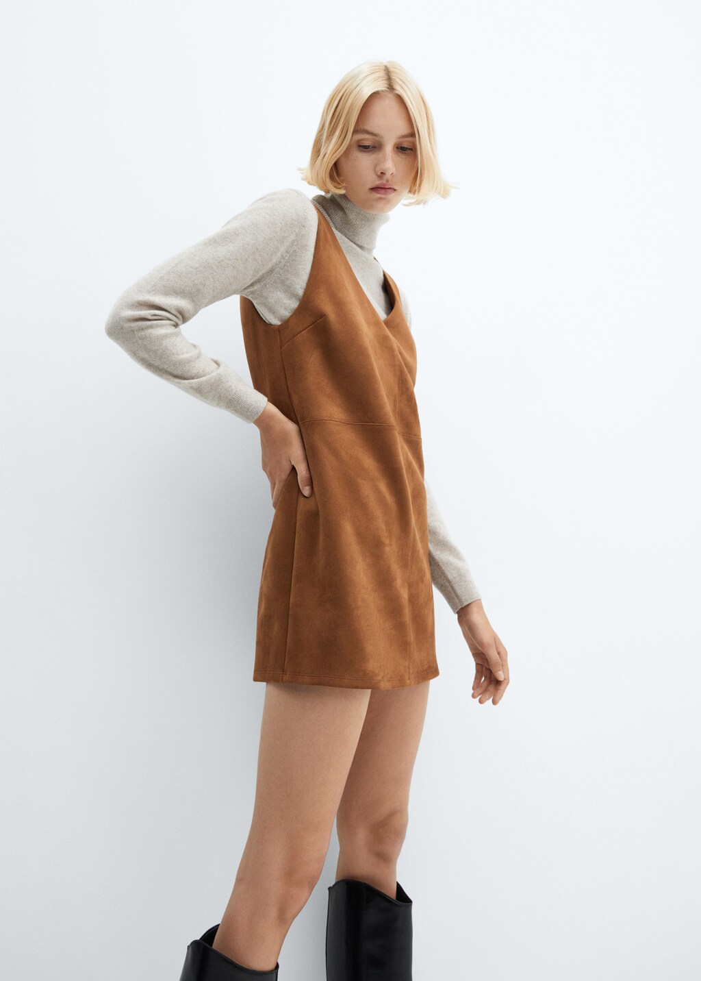 Straight suede dress - Details of the article 4