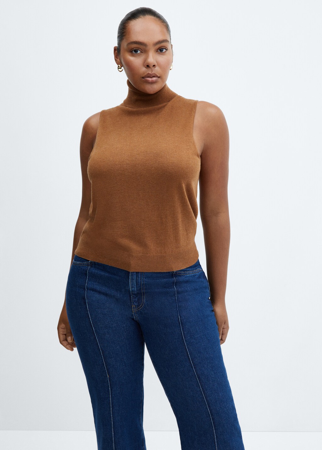 Turtleneck knitted top - Details of the article 5