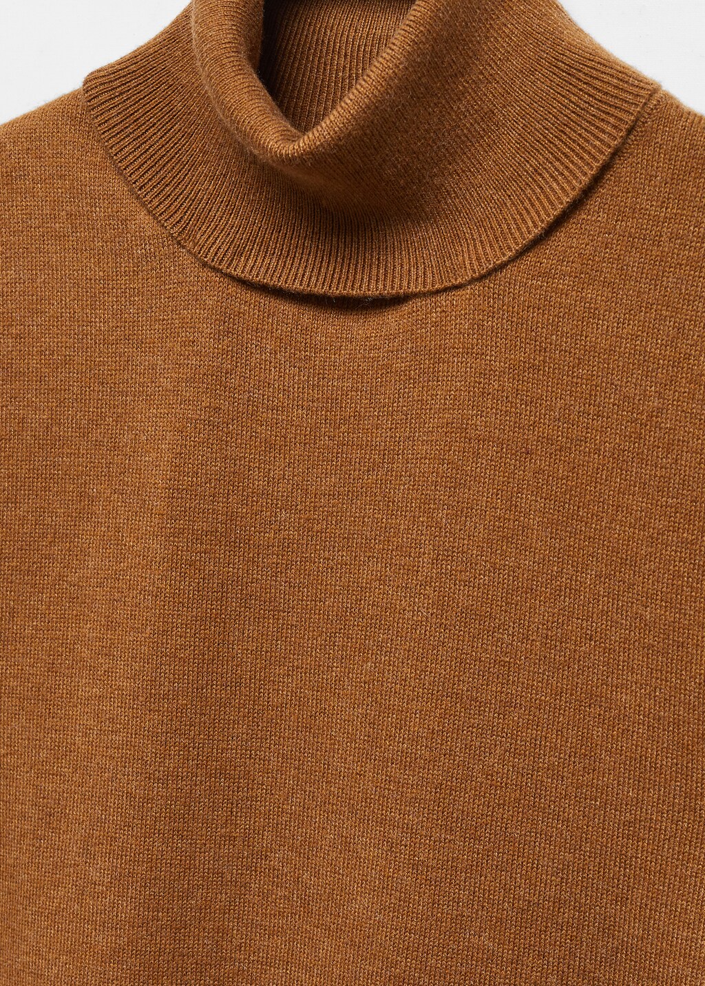 Turtleneck knitted top - Details of the article 8