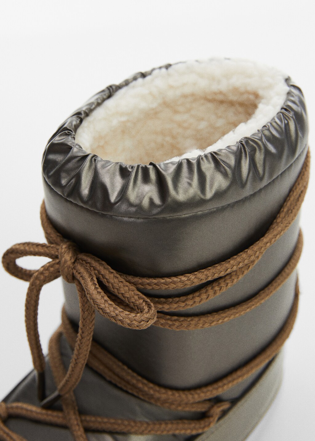 Lace-up boots - Details of the article 2