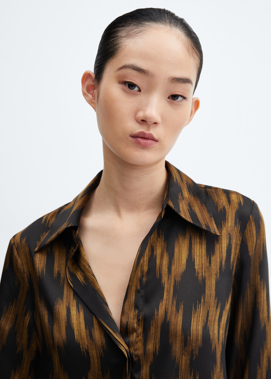 Satin print shirt - Details of the article 6