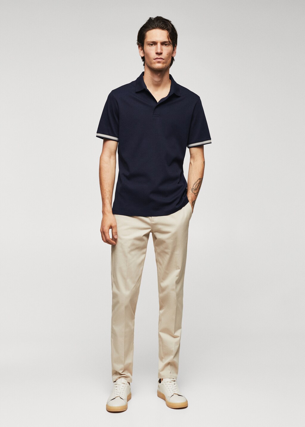 100% cotton polo shirt with contrast piping - General plane