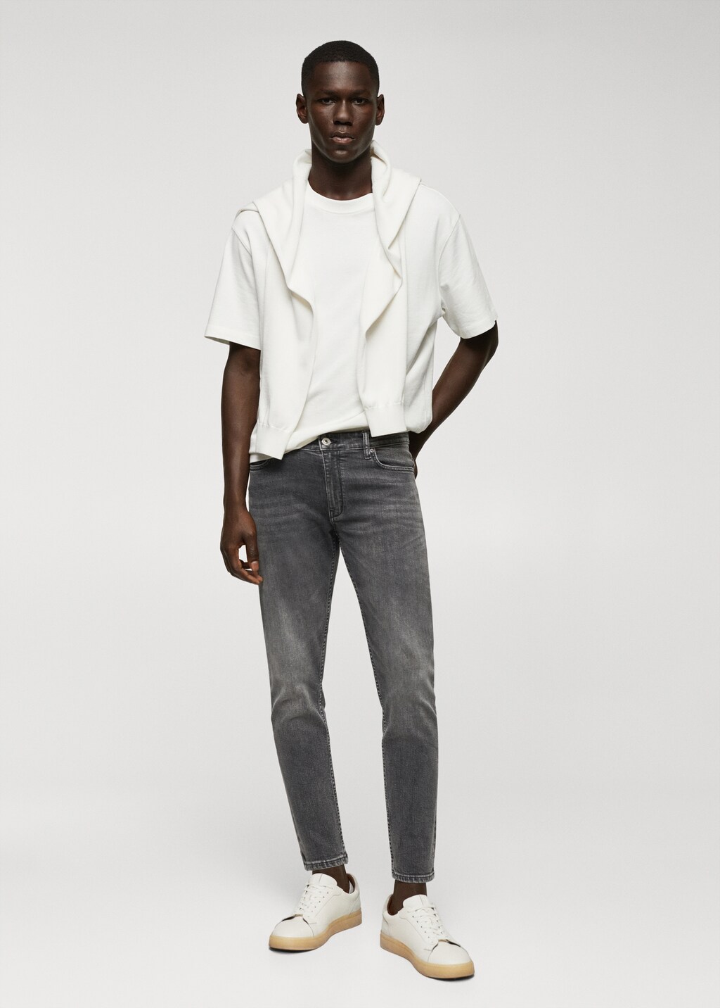 Tom tapered cropped jeans - General plane