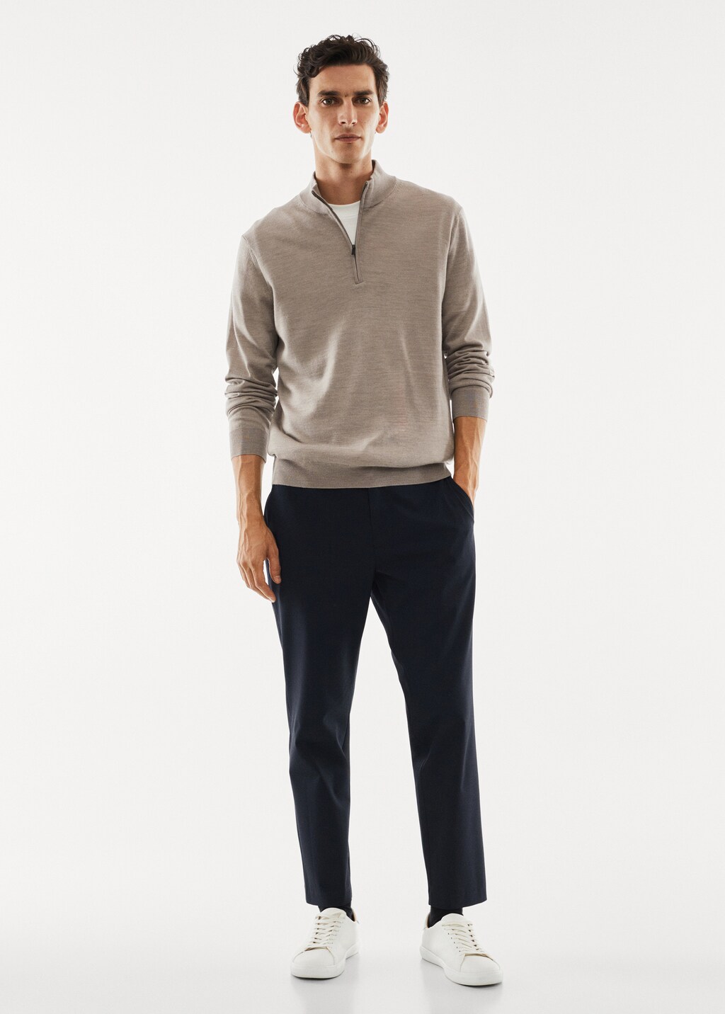 100% merino wool sweater with zip collar - General plane