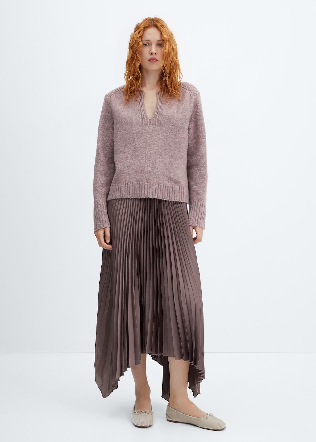 Irregular pleated skirt - General plane