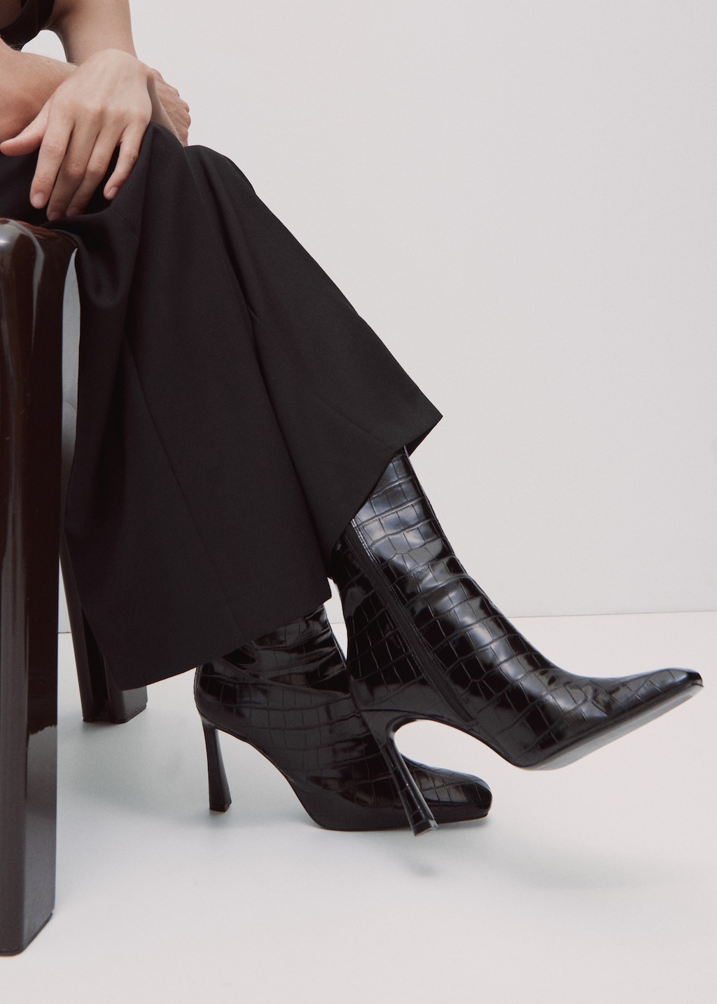 Shops black croc heeled ankle boots