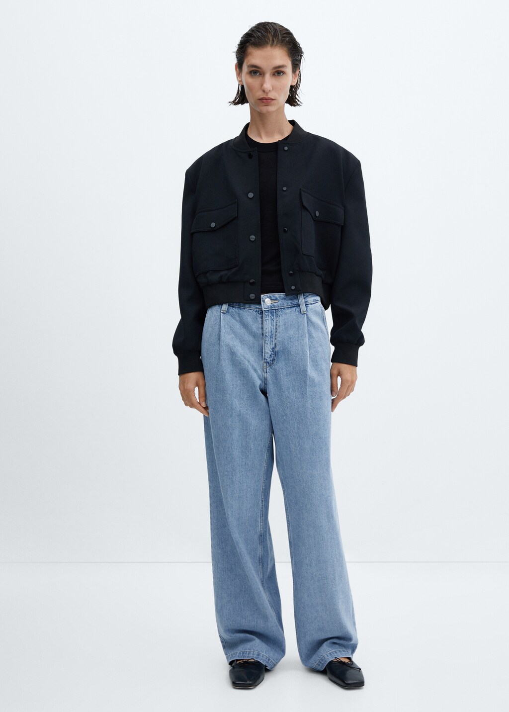 Straight pleated jeans - General plane