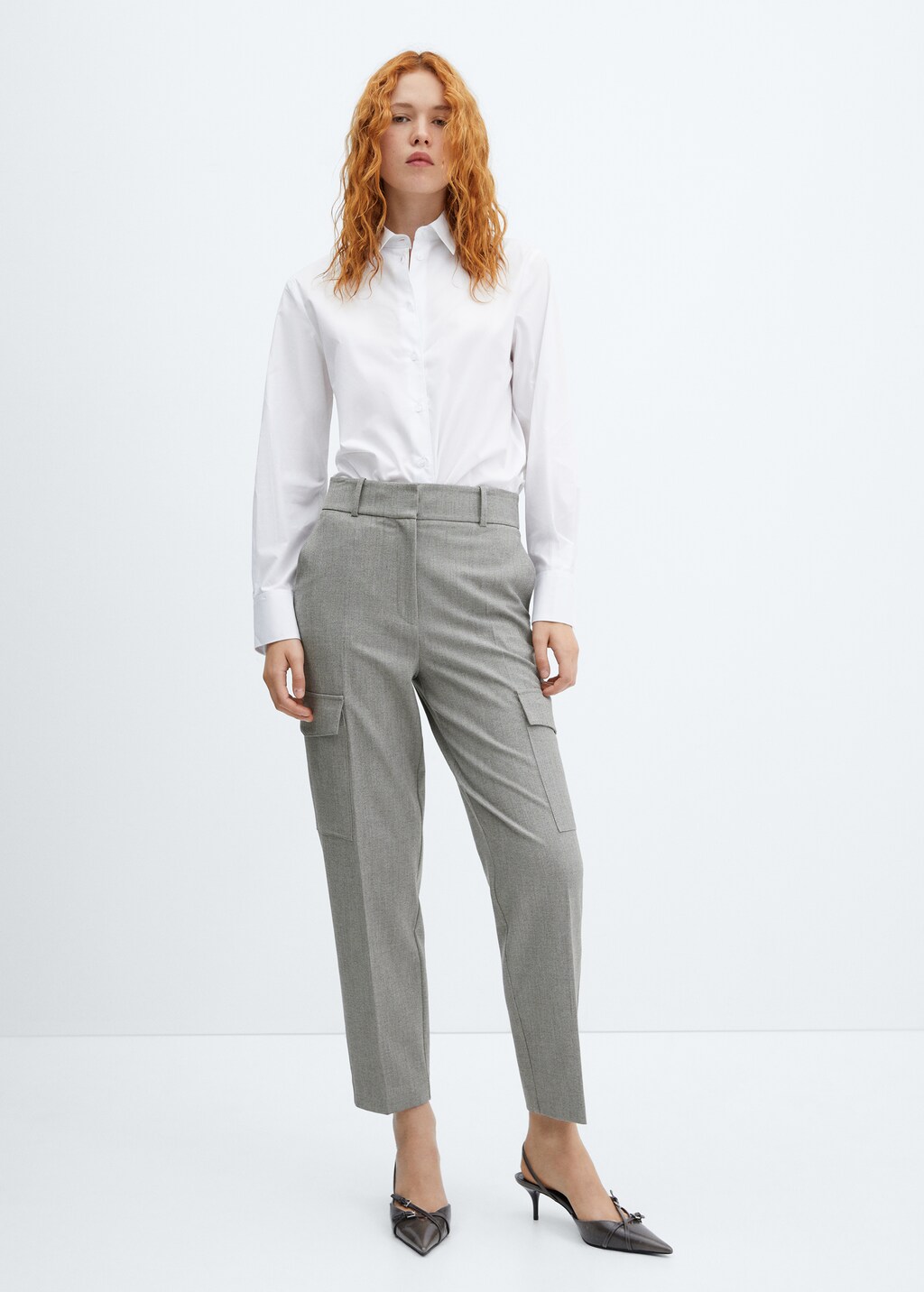 Suit trousers with side pockets - General plane