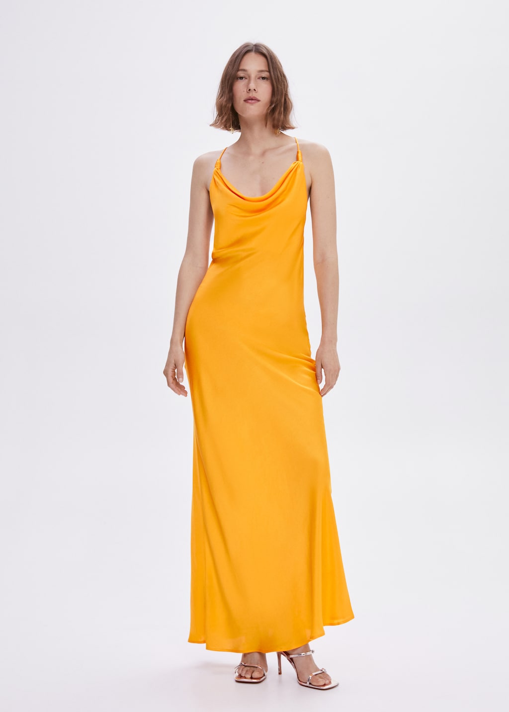 Draped neck satin dress - General plane