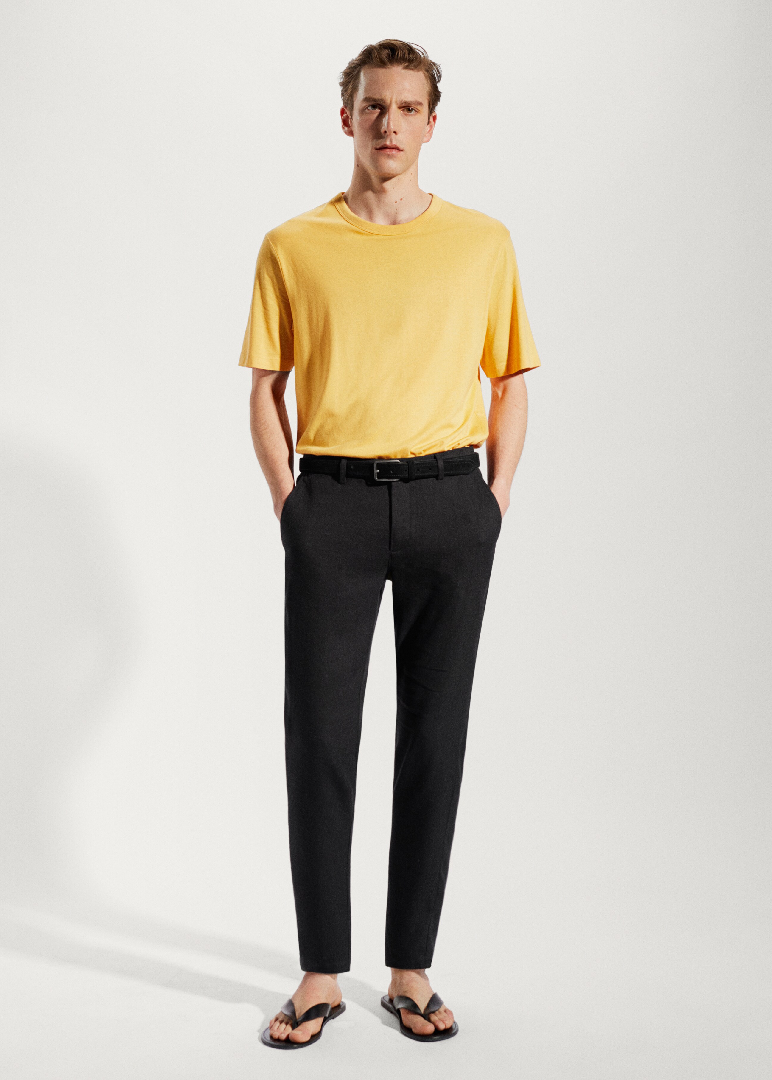 Linen slim-fit trousers with inner drawstring - General plane