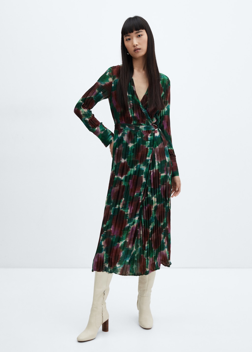 Pleated wrap dress - General plane