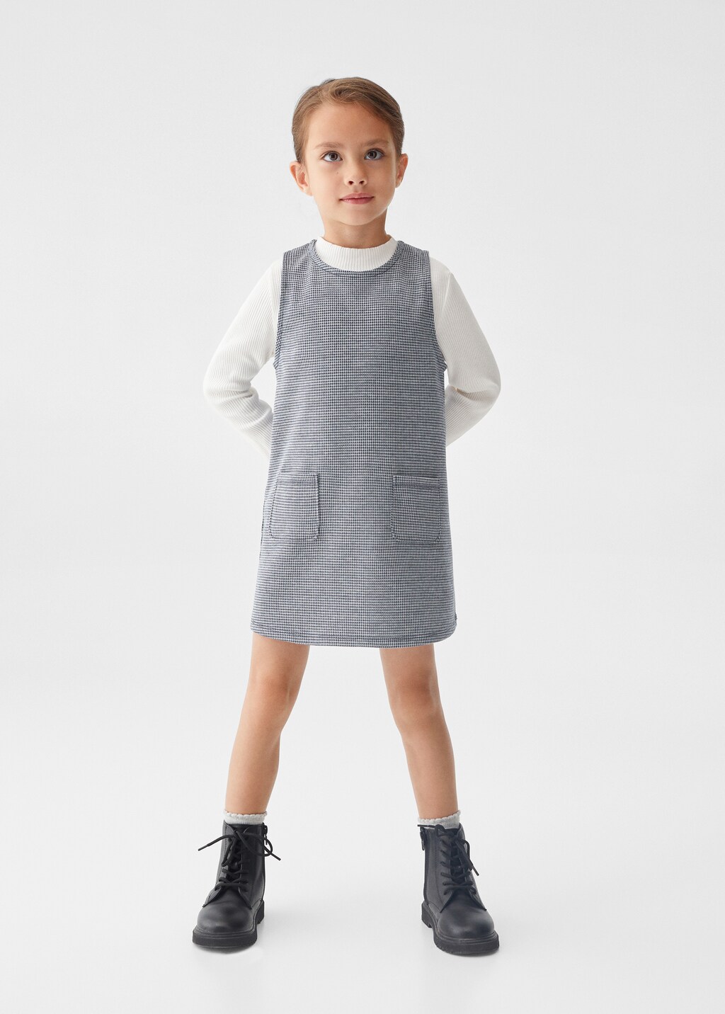 Houndstooth pinafore dress - General plane