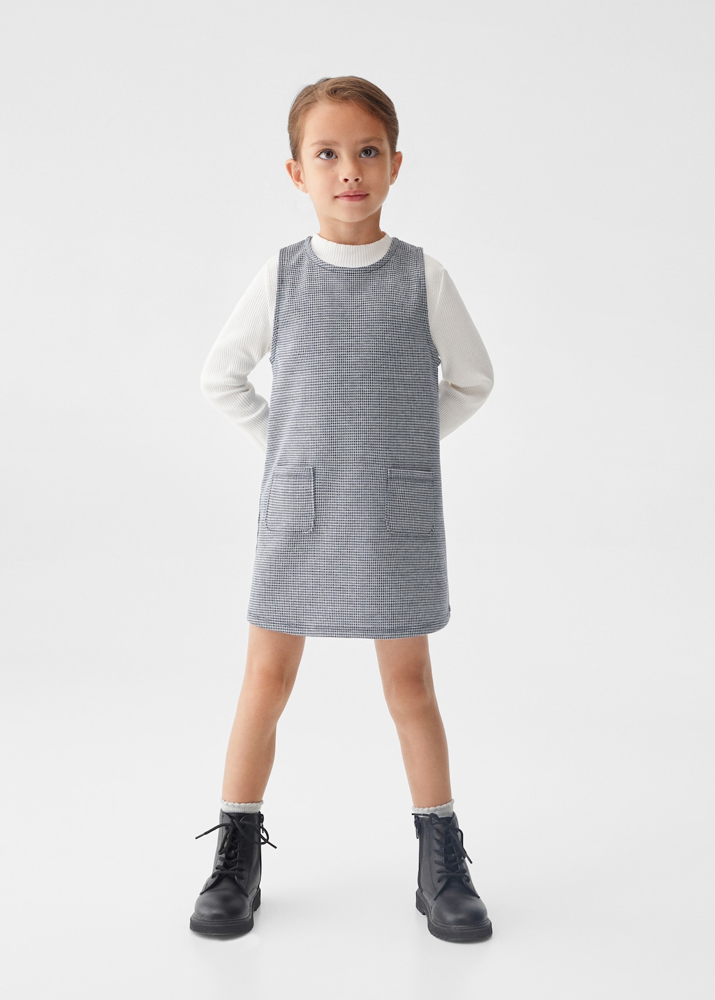 Houndstooth pinafore dress - General plane