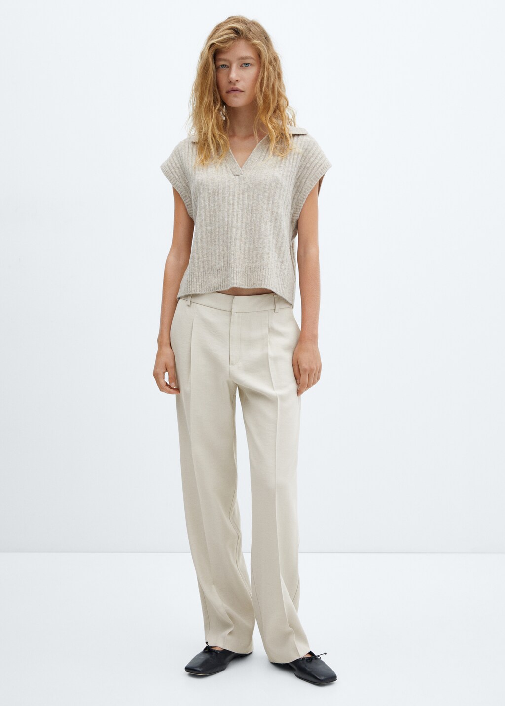 Pleated straight trousers - General plane