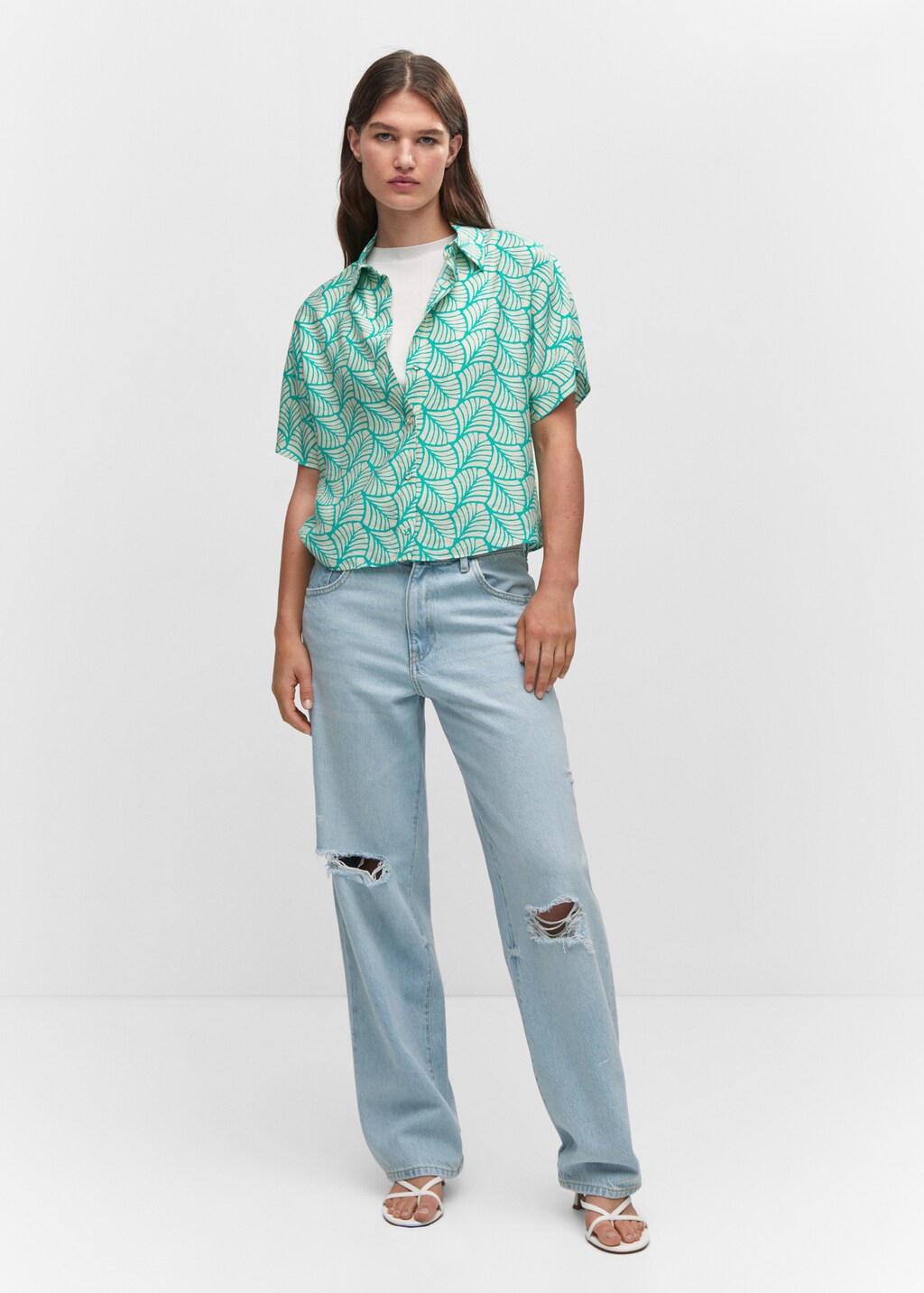 Buttoned printed shirt - General plane