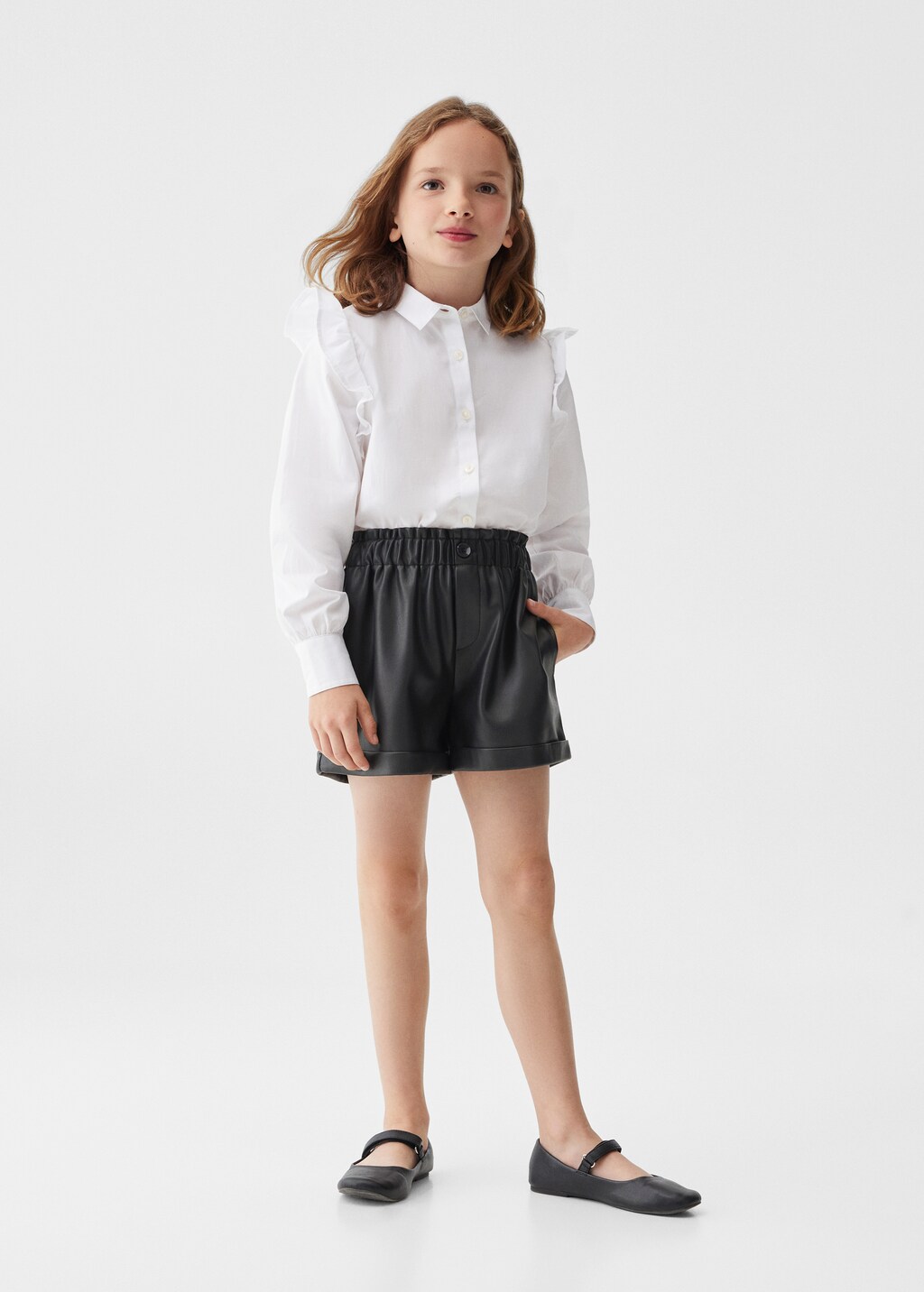 Faux leather shorts - General plane