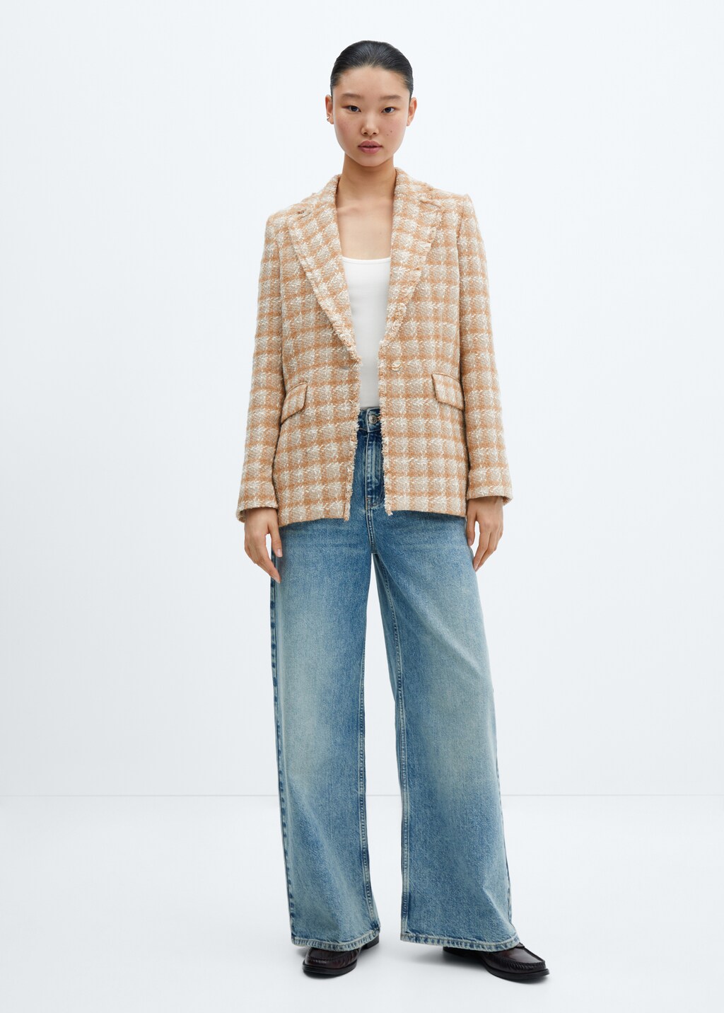 Tweed blazer met sieraadknoop - Overzichtstekening