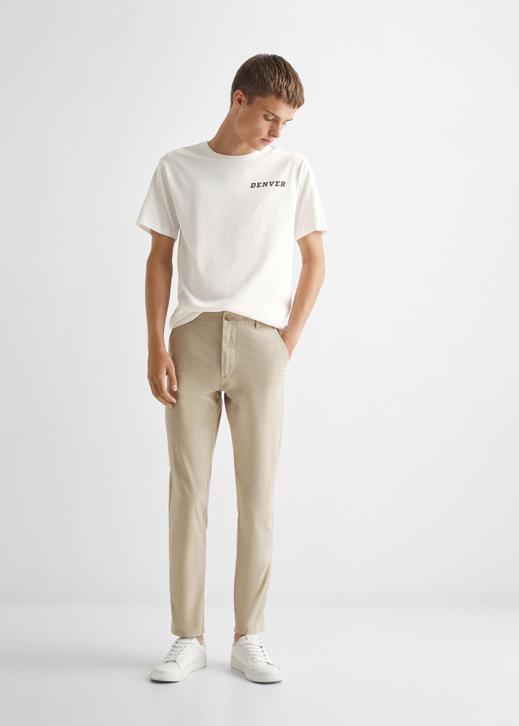 Cotton chinos - General plane