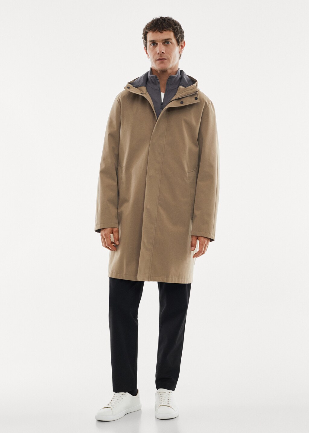 Water-repellent hooded parka - General plane