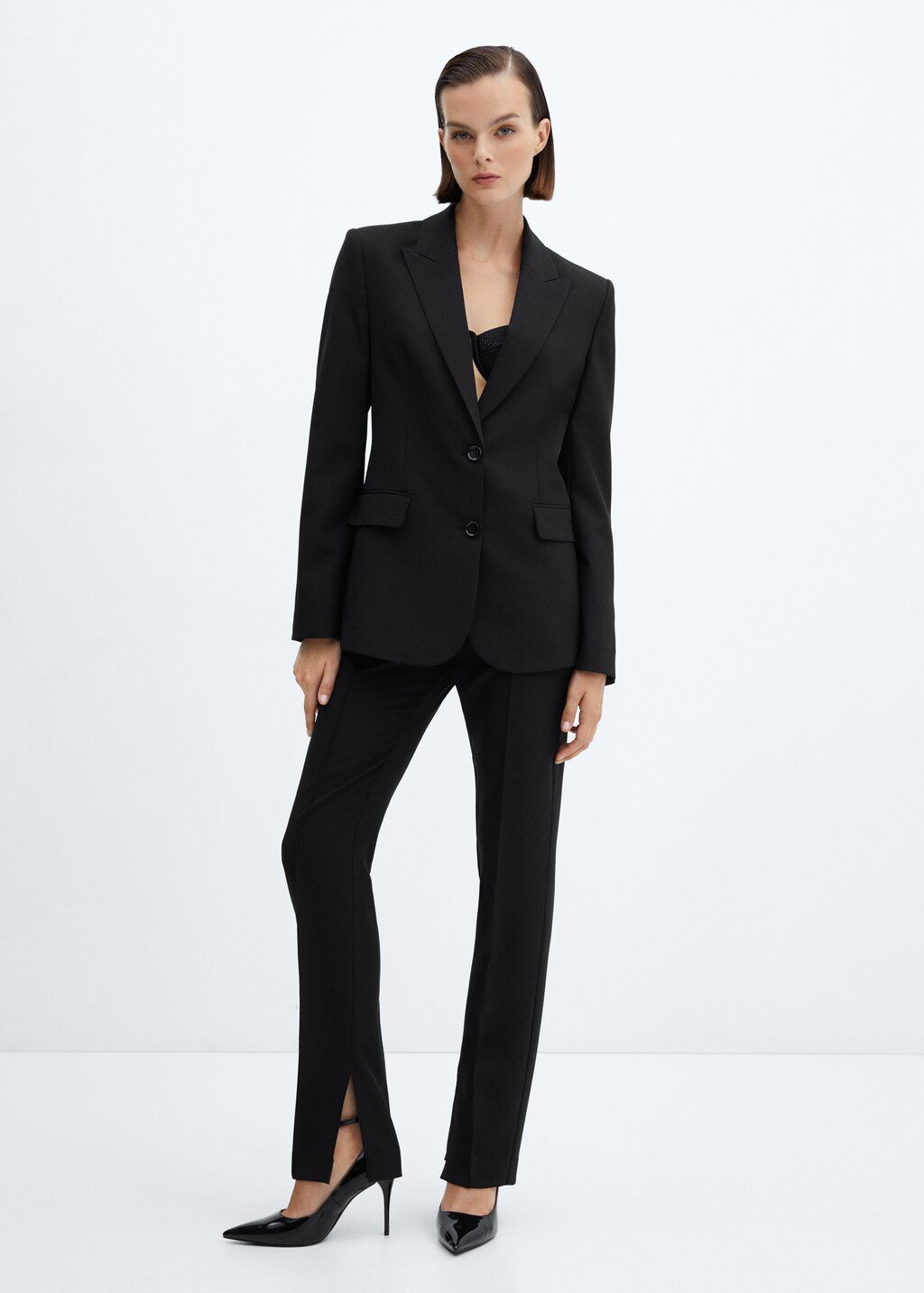 Side slit suit trousers - General plane