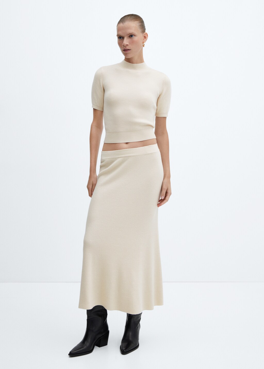 Ribbed midi skirt - General plane