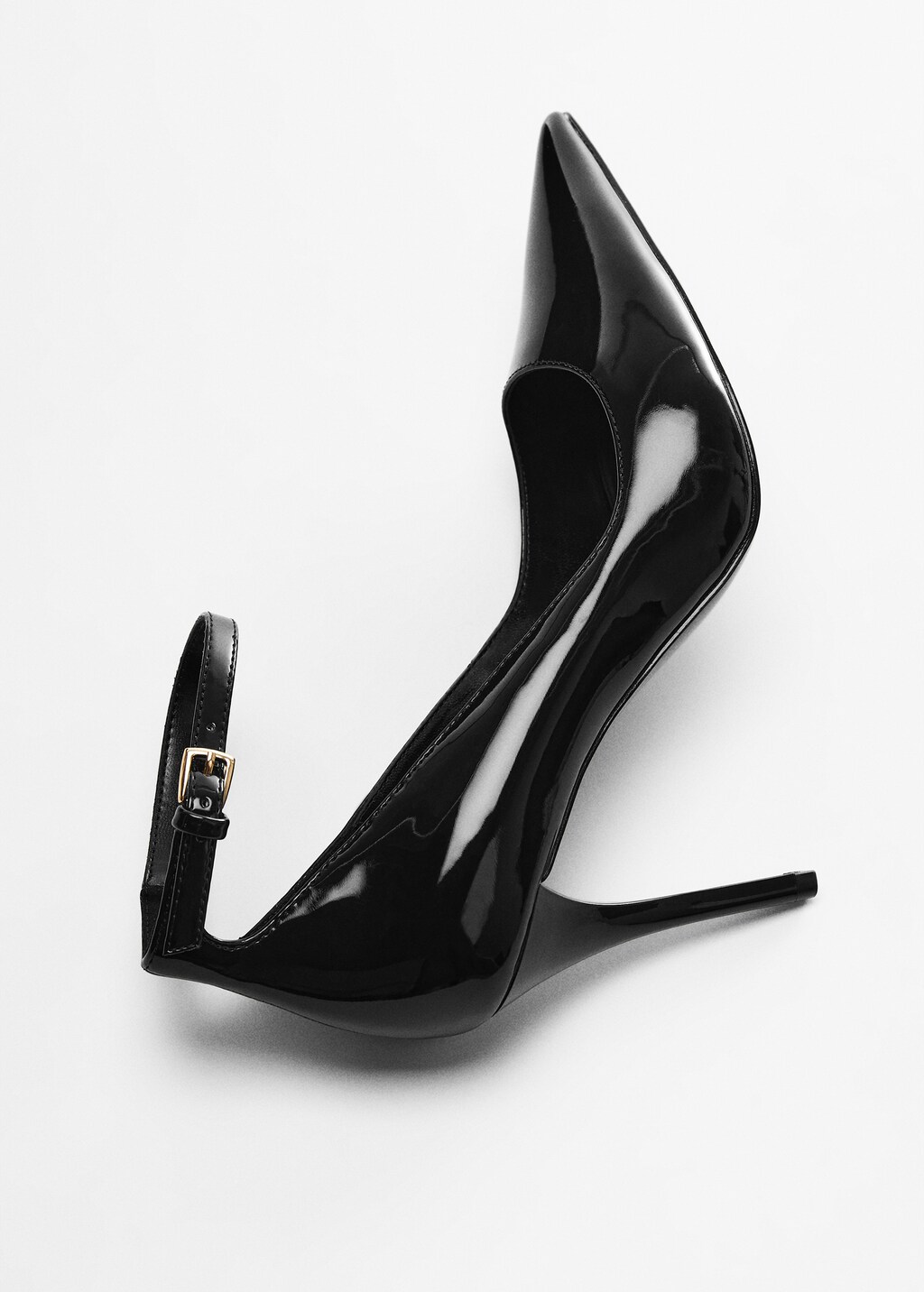 Patent leather-effect heeled shoes - Details of the article 5