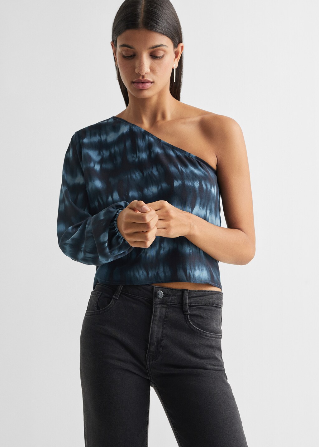 Asymmetrical printed blouse - Medium plane