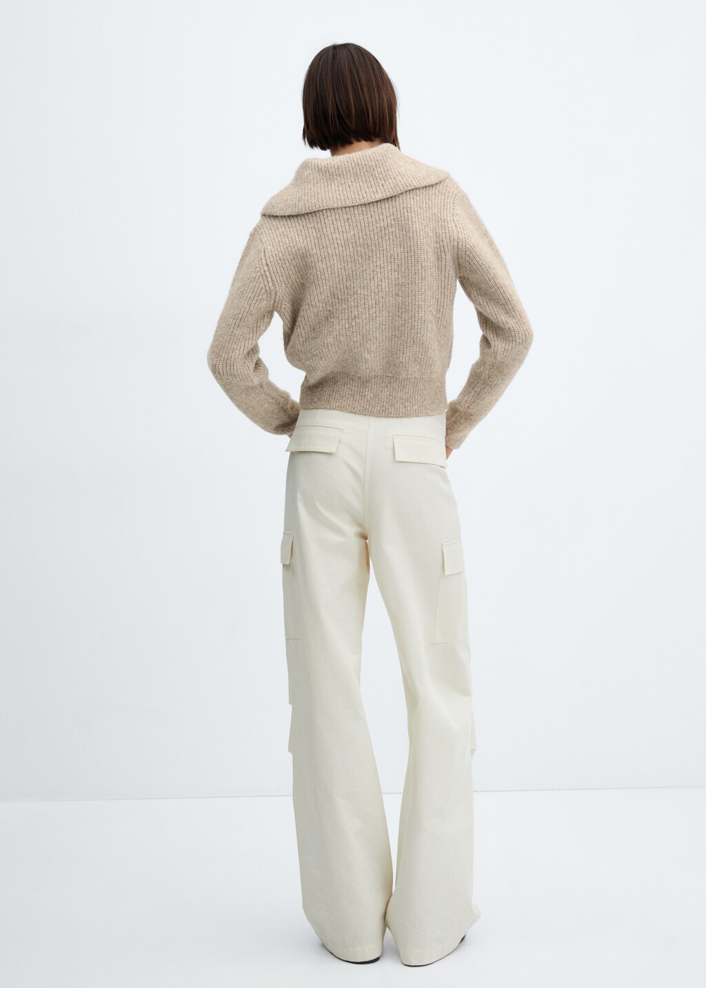 Camp-collar knit sweater - Reverse of the article