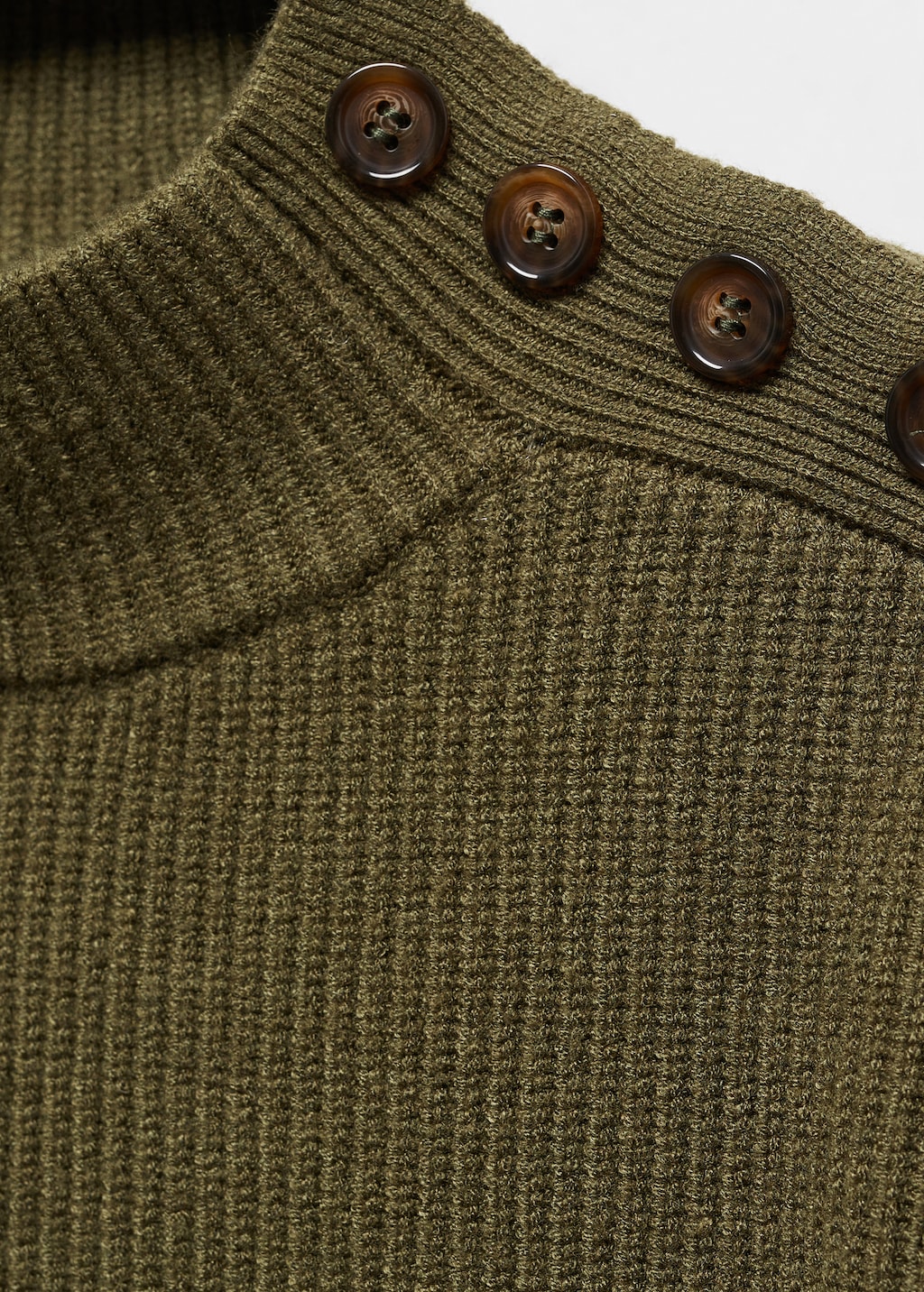 Gerippter Pullover mit Schulterknöpfen - Detail des Artikels 8