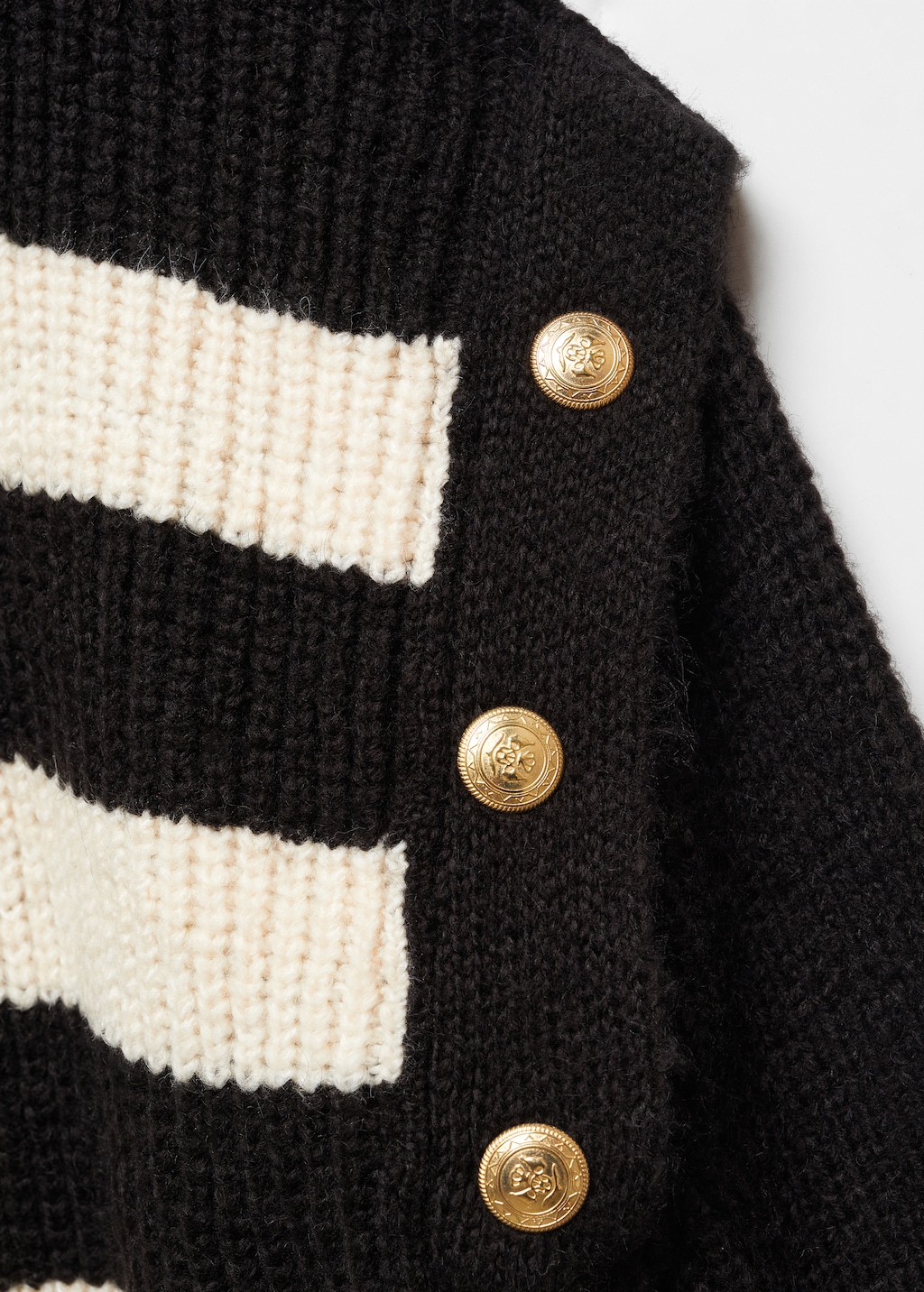 Buttoned striped sweater - Details of the article 8