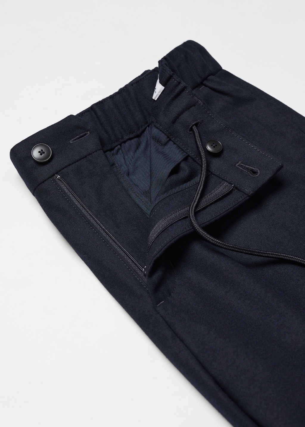 Slim-fit jogger trousers with drawstring - Details of the article 8