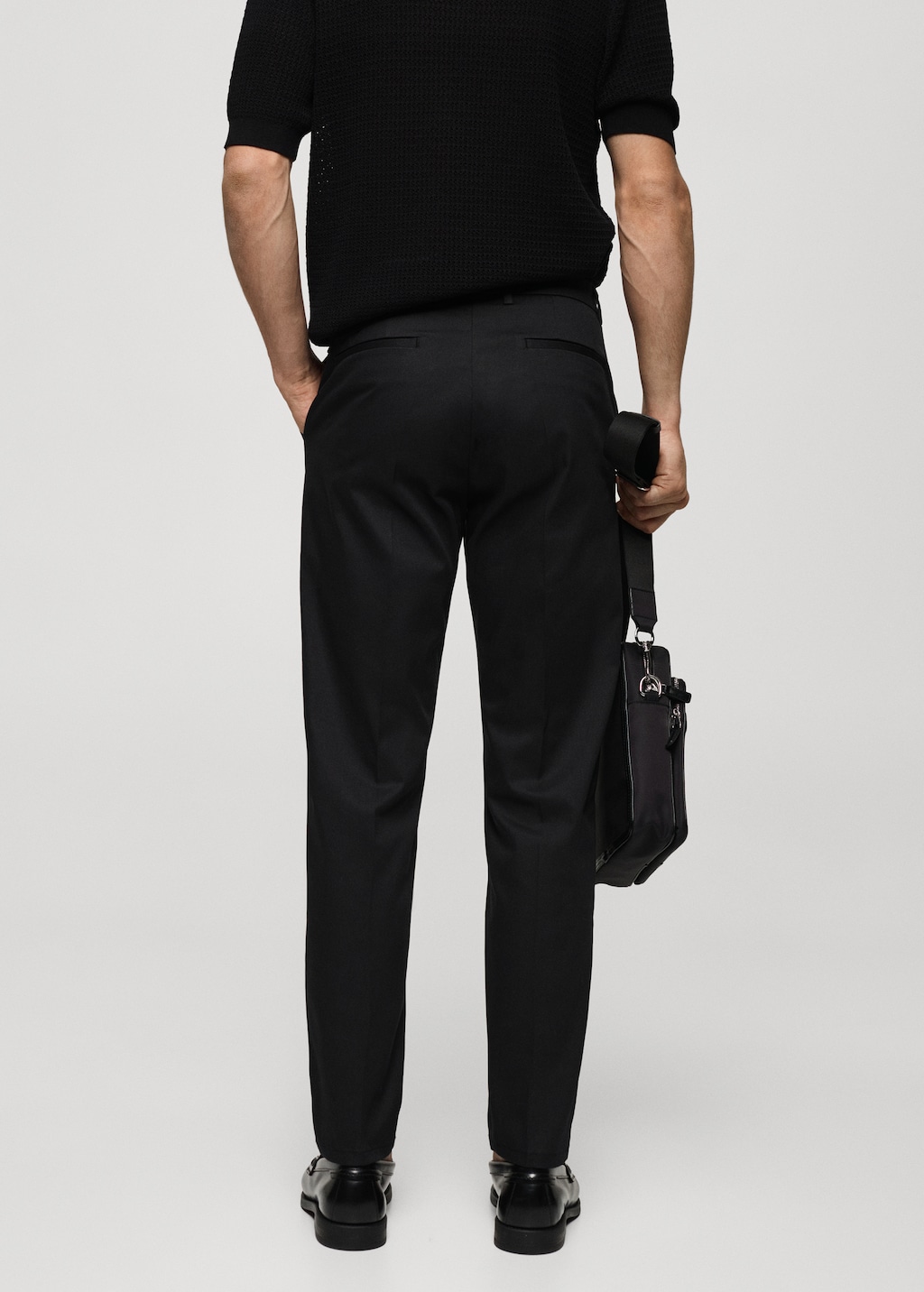 Slim fit chino trousers - Reverse of the article