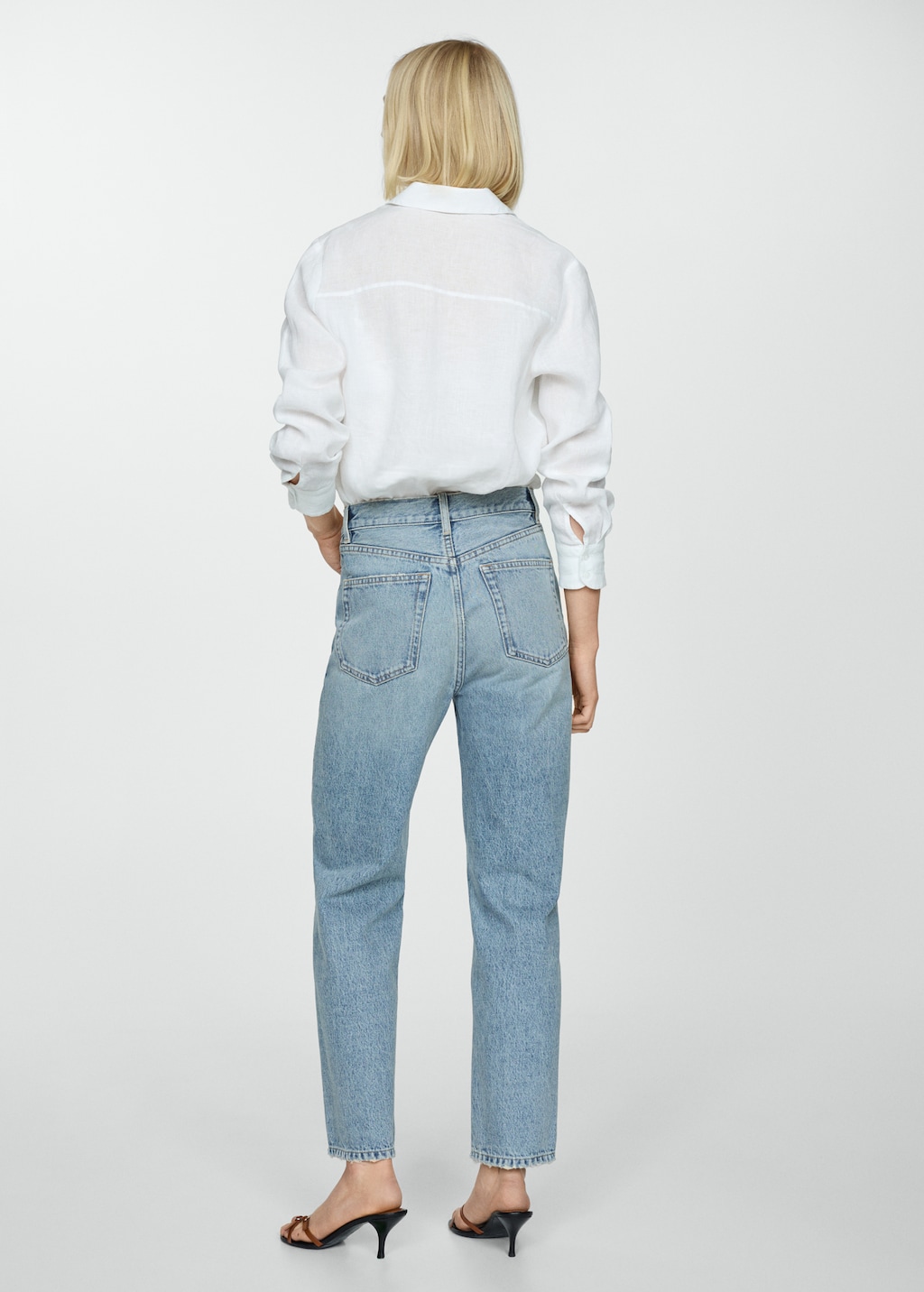 Straight jeans with forward seams - Reverse of the article