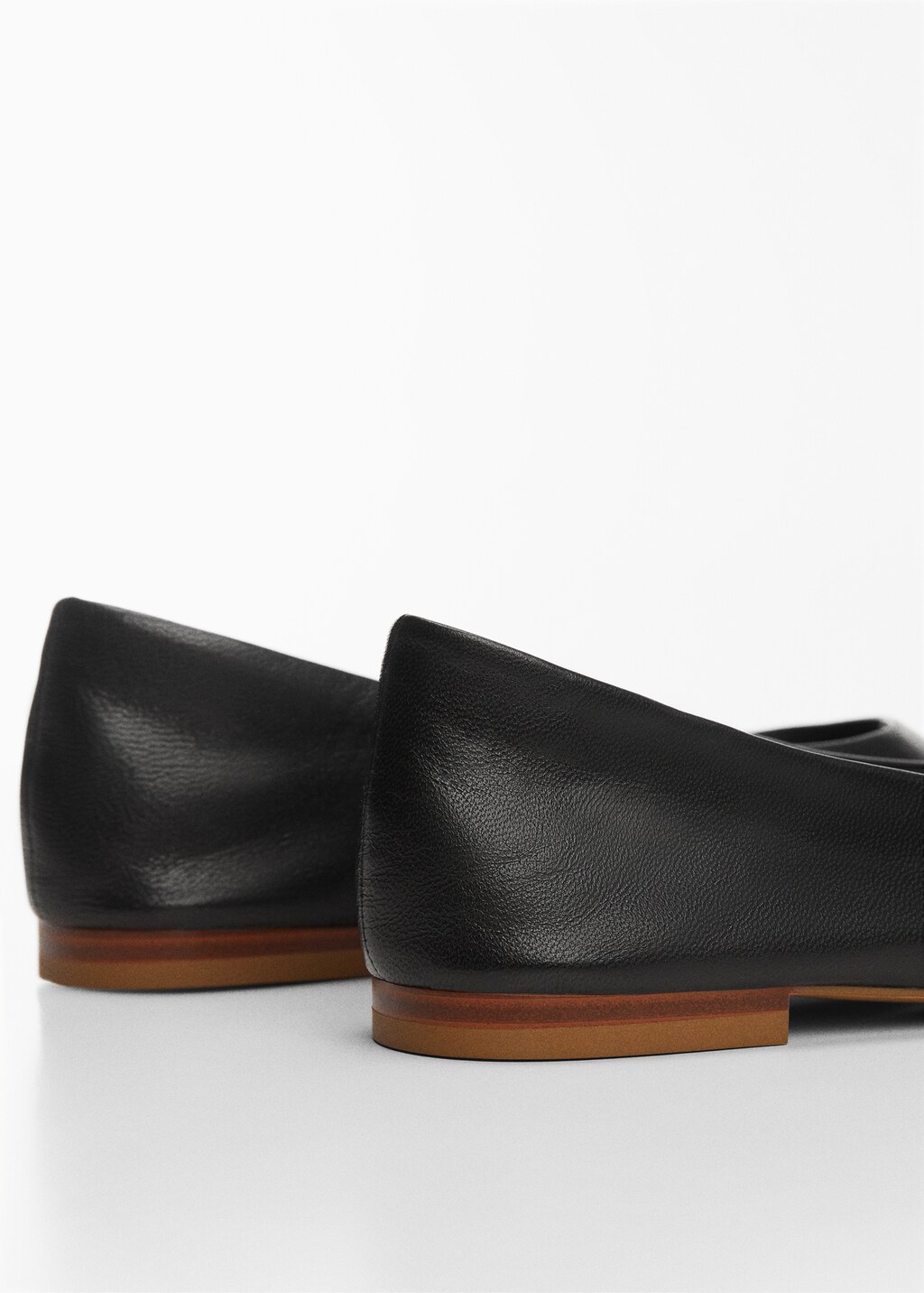 Leather ballet flats - Details of the article 1