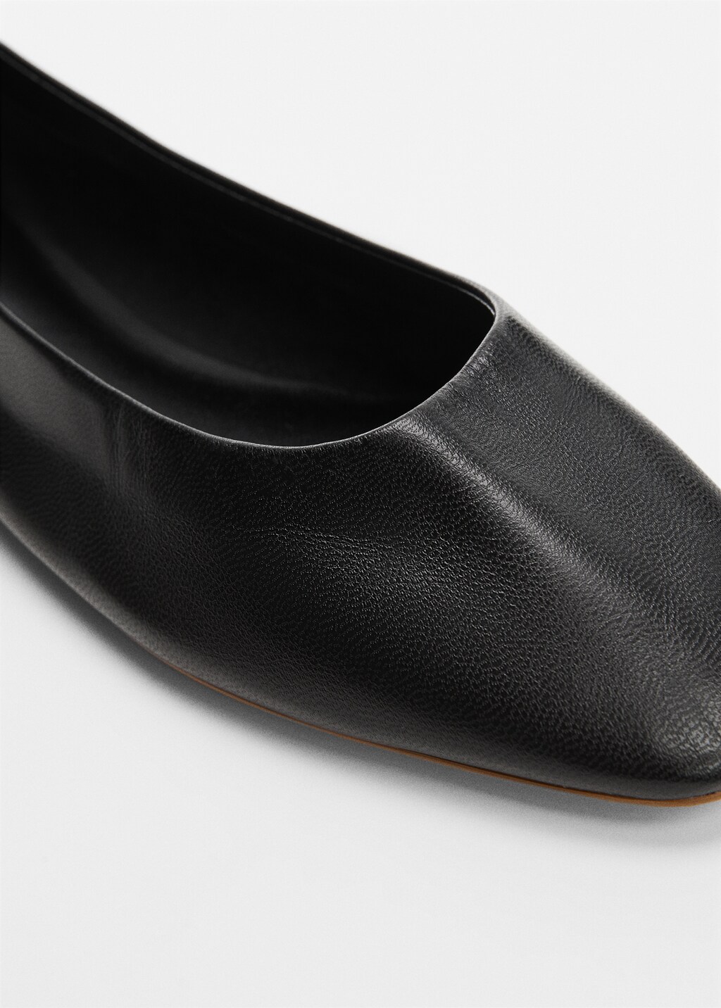 Leather ballet flats - Details of the article 2