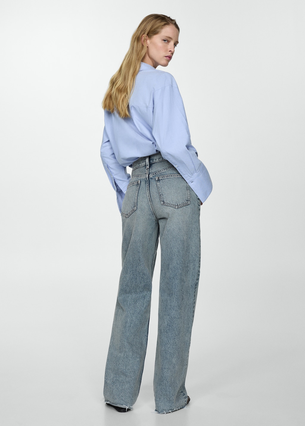 High-waist wideleg jeans - Achterkant van het artikel