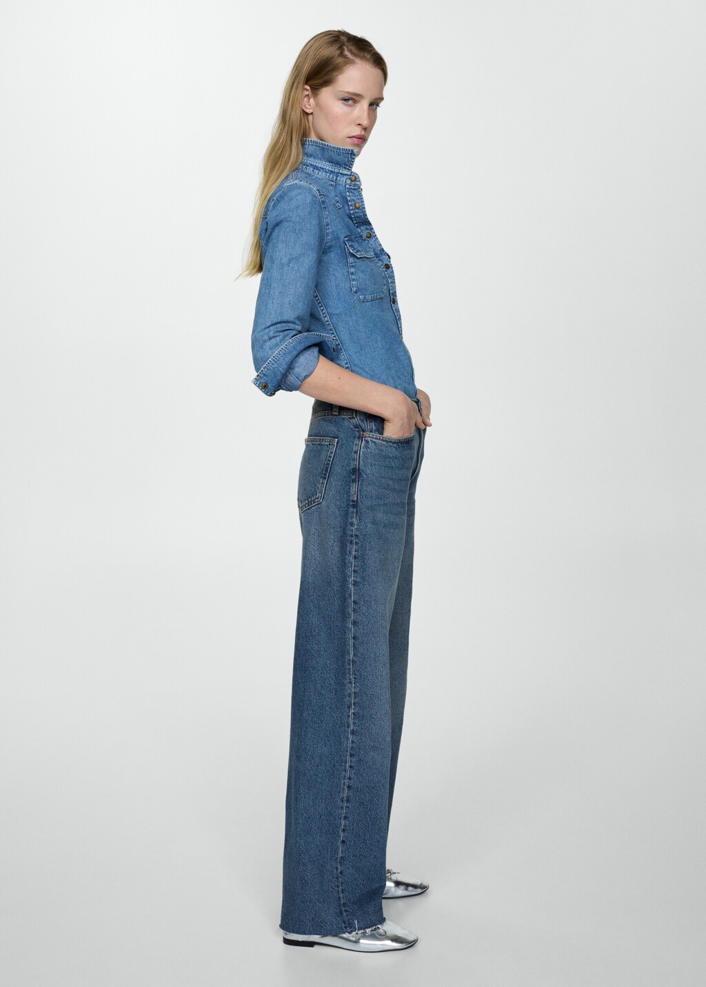 High-rise wideleg jeans - Details of the article 2