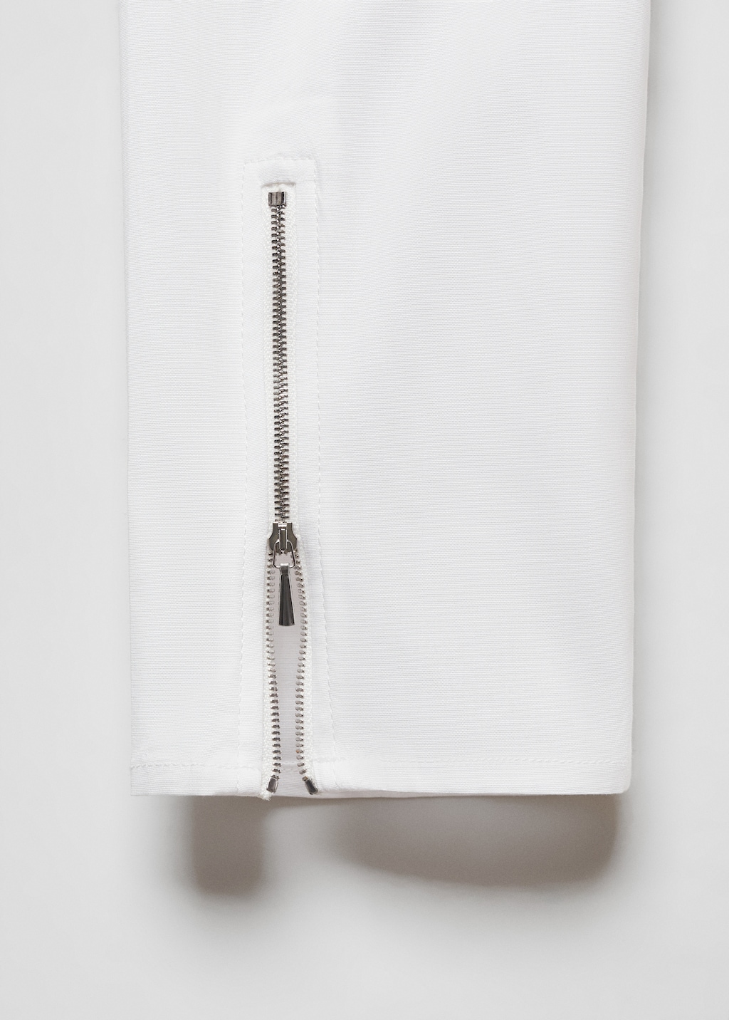 Fitted cotton zipper shirt - Details of the article 8