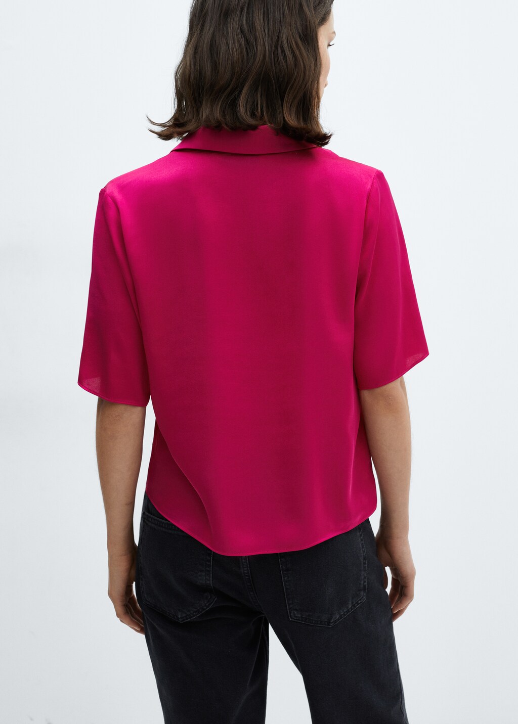 Short-sleeved satin shirt - Reverse of the article