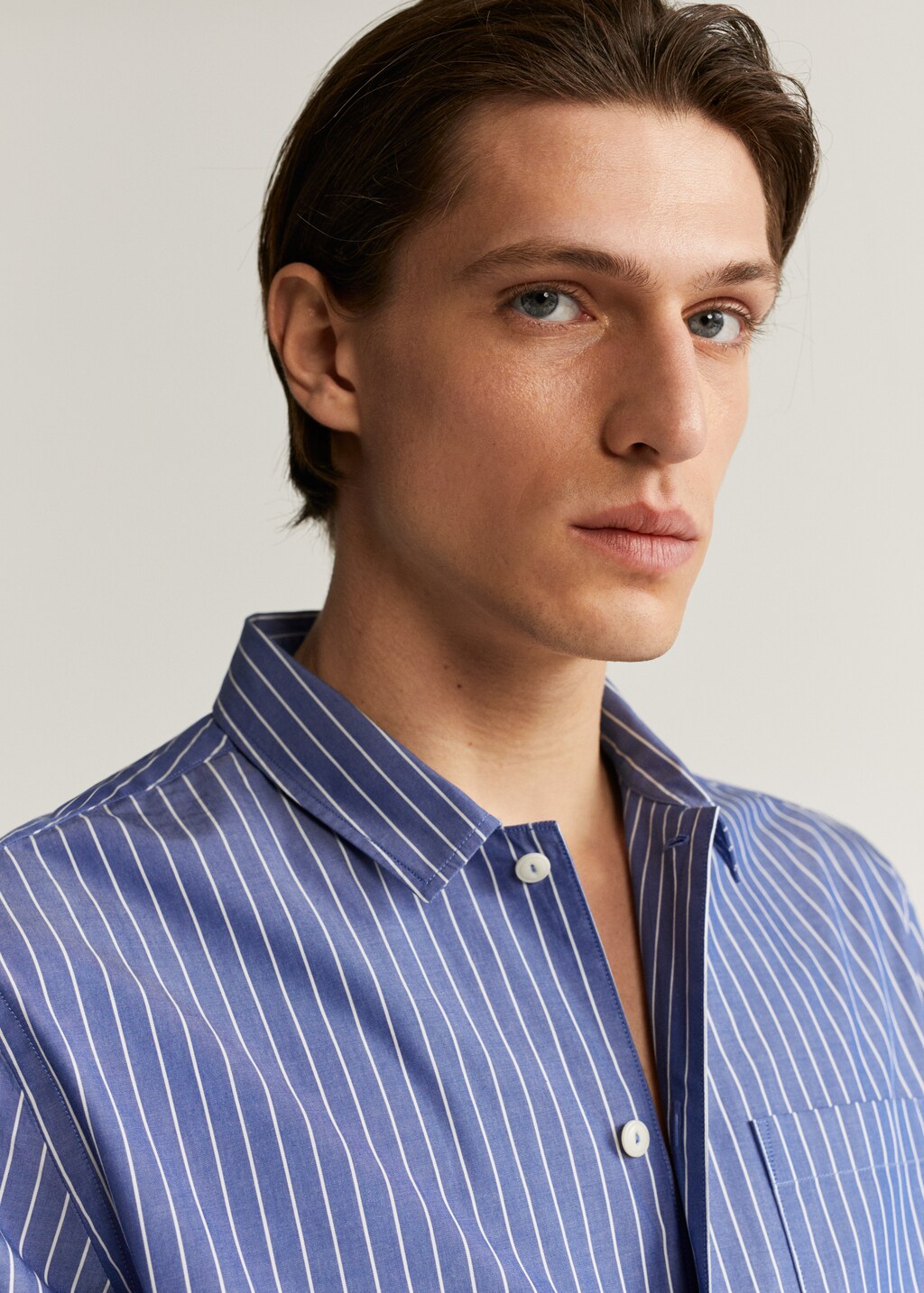 Regular-fit cotton striped shirt - Details of the article 2