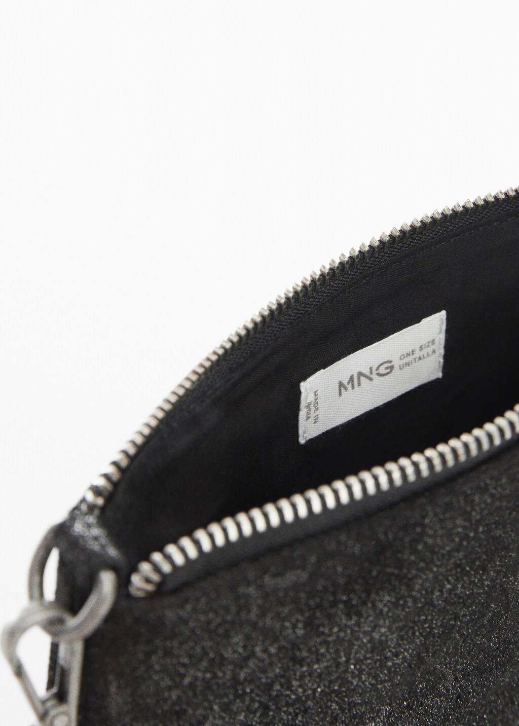 Leather shoulder bag - Details of the article 2