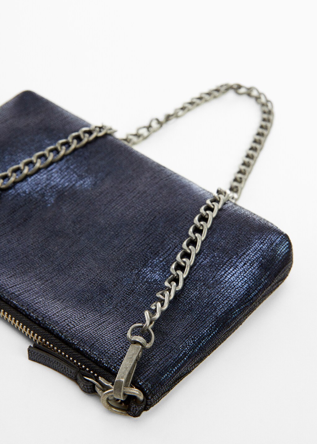 Leather shoulder bag - Details of the article 1