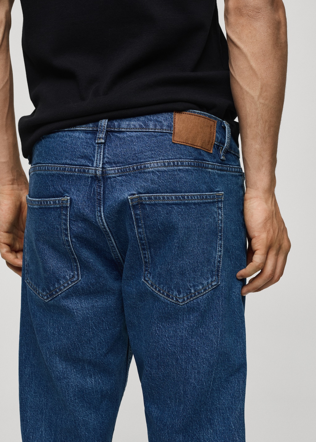 Tapered-fit jeans - Details of the article 4